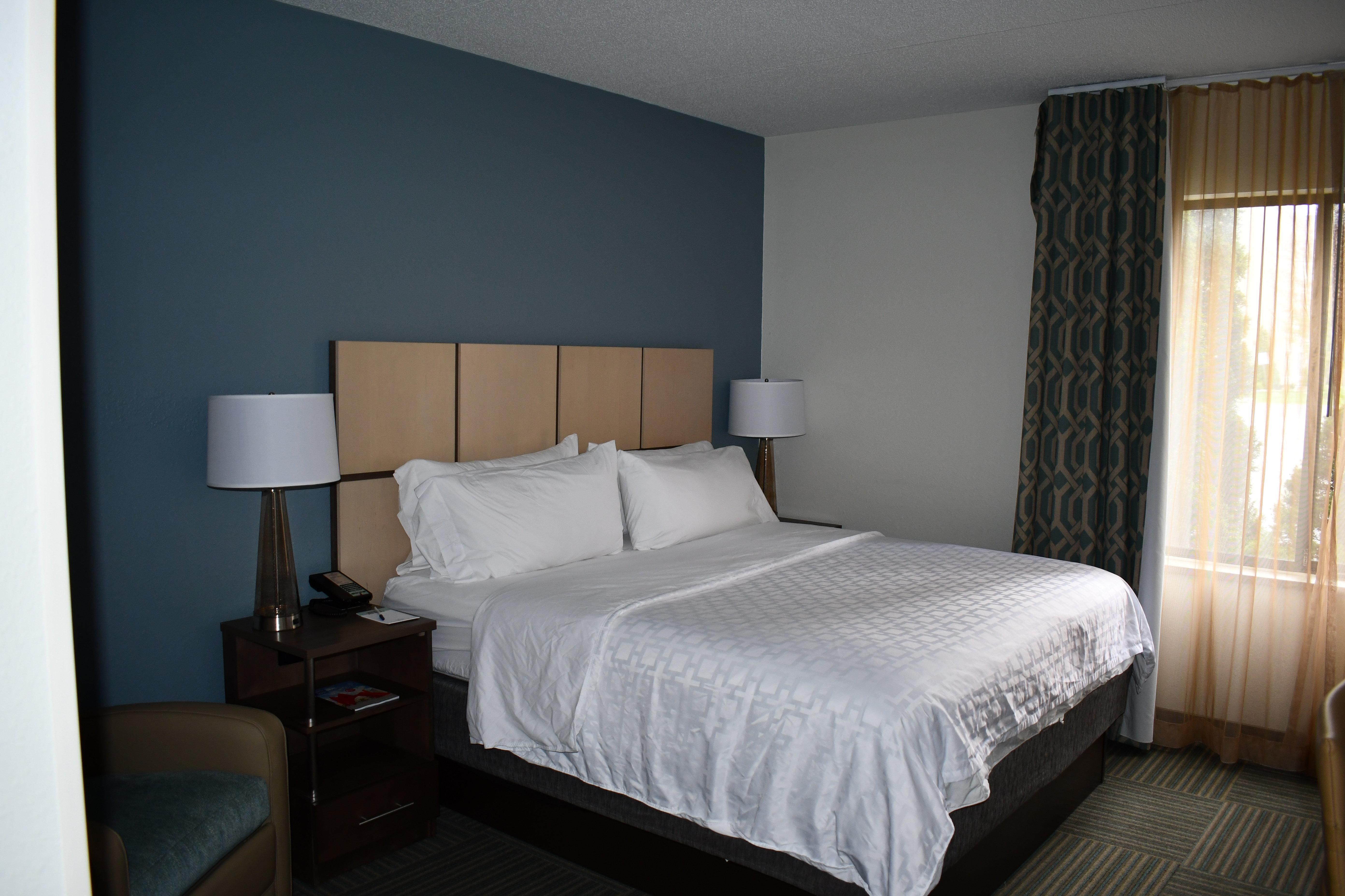 Candlewood Suites Grand Rapids Airport By Ihg Cascade Exterior photo